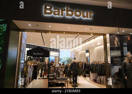 Shanghai, China-20. Oktober 2024: Barbour Bekleidungsgeschäft Stockfoto