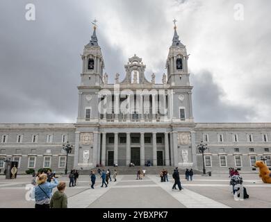 Kathedrale La Almudena, Madrid, Spanien, Europa Stockfoto