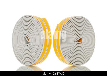 Tür- und Fensterdichtungen Nahaufnahme, Nahaufnahme, isoliert auf weißem Hintergrund. Stockfoto