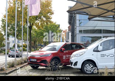 DEUTSCHLAND, Sittensen, Autohaus für chinesische Elektroautos BYD / DEUTSCHLAND, Sittensen, Autohaus für chinesische Elektroautos BYD, Made in China Stockfoto