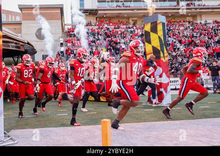 College Park, MD USA: Die Maryland Terrapins erobern das Feld vor einem NCAA-Football-Spiel gegen die USC Trojans am Samstag, den 19. Oktober 2024 in SE Stockfoto