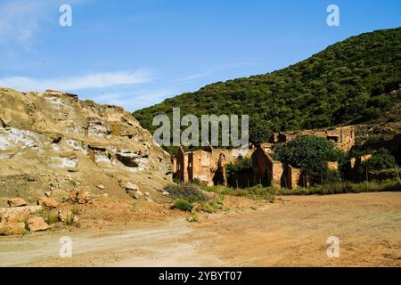 Das verlassene Bergwerk Seddas Modditzis in Gonnusa, Sulcis Iglesiense, Arbus, Provinz Südsardinien, Italien Stockfoto