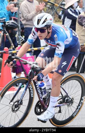 Utsunomiya, Japan. Oktober 2024. Der belgische Soudal Quick-Step Iran Van Wilder läuft am Sonntag, den 20. Oktober 2024, beim Japan Cup Cycle Road Race in Utsunomiya in Tochigi, 100 km nördlich von Tokio. Der US-amerikanische Neilson Powless von EF Education-Easypost gewann das Rennen und Iran Van Wilder fuhr den zweiten. (Foto: Yoshio Tsunoda/AFLO) Stockfoto