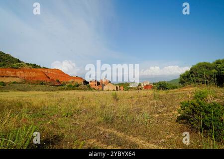 Das verlassene Bergwerk San Giovanni in Iglesias, Sulcis Iglesiente, Arbus, Provinz Süd-Sardinien, Italien Stockfoto