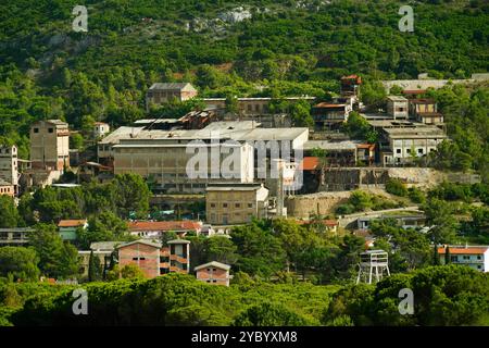 Das verlassene Bergwerk von Monteponi in Iglesias, Sulcis Iglesiente, Arbus, Provinz im Süden Sardiniens, Italien Stockfoto