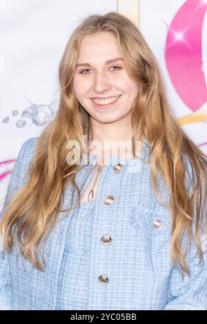 Los Angeles, USA. Oktober 2024. Schauspielerin Zofia Helena nimmt an Drishas Closet Rooftop LAFW Kickoff Party im Doubletree by Hilton, Los Angeles, CA, 19. Oktober 2024 Teil Credit: Eugene Powers/Alamy Live News Stockfoto
