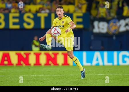 Villarreal, Spanien. Oktober 2024. VILLARREAL, SPANIEN - 20. OKTOBER: Kiko Femenia Rücktritt von Villarreal CF im LaLiga EA Sports Spiel zwischen Villarreal FC und Getafe FC am 20. Oktober 2024 in Villarreal, Spanien. (Foto von Jose Torres/Photo Players Images/Magara Press) Credit: Magara Press SL/Alamy Live News Stockfoto