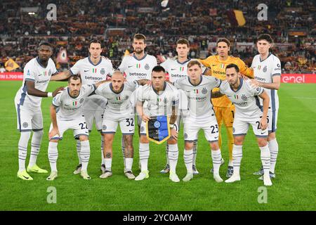 Stadio Olimpico, Rom, Italien. Oktober 2024. Fußball der Serie A; Roma gegen Inter Mailand; die Startaufstellung von Inter Mailand Credit: Action Plus Sports/Alamy Live News Stockfoto