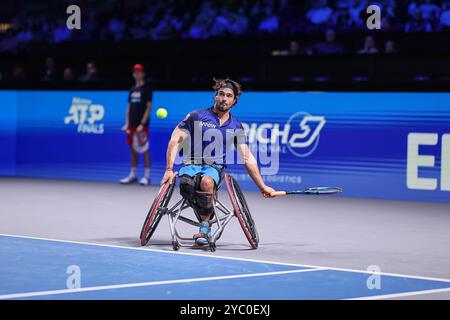 Wien, Wien, Österreich. Oktober 2024. Daniel Caverzaschi aus Spanien, kehrt während der Este Bank Open mit Vorhand zurück - ATP500, Herren Tennis (Kreditbild: © Mathias Schulz/ZUMA Press Wire) NUR REDAKTIONELLE VERWENDUNG! Nicht für kommerzielle ZWECKE! Stockfoto