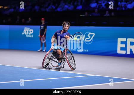 Wien, Wien, Österreich. Oktober 2024. Daniel Caverzaschi aus Spanien, kehrt während der Este Bank Open mit Vorhand zurück - ATP500, Herren Tennis (Kreditbild: © Mathias Schulz/ZUMA Press Wire) NUR REDAKTIONELLE VERWENDUNG! Nicht für kommerzielle ZWECKE! Stockfoto