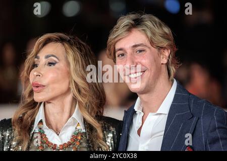 Daniela Zuccoli und Leonardo Bongiorno posieren auf dem roten Teppich während des 19. Internationalen Rom Film Festivals Rom, Italien - 18. Oktober 2024: Daniela Zuccoli und Leonardo Bongiorno nehmen am 19. Rom Film Festival am 18. Oktober 2024 im Auditorium Parco Della Musica in Rom, Italien, Teil. Rom RM Italien Copyright: XPhotoxbyxGennaroxLeonardix Stockfoto