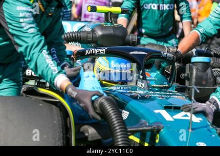 Austin, USA. Oktober 2024. Fernando Alonso (ESP) - Aston Martin Aramco F1 Team - Aston Martin AMR24 - Mercedes während des Formel-1-Rennens Pirelli United States Grand Prix 2024, der auf dem Circuit of Americas in Austin, TX (USA), 18.-20. September 2024 Credit: Alessio de Marco/Alamy Live News Stockfoto