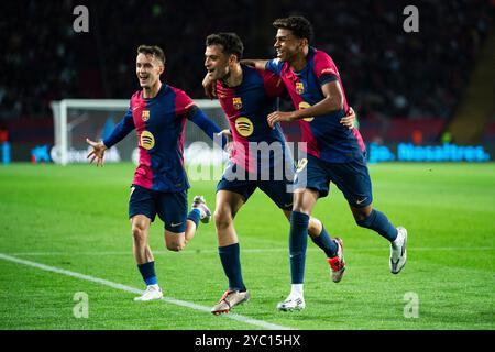 Barcelona. Oktober 2024. Spieler des FC Barcelona feiern ein Tor während des Fußballspiels La Liga zwischen dem FC Barcelona und Sevilla FC in Barcelona, Spanien, am 20. Oktober 2024. Credit: Joan gosa/Xinhua/Alamy Live News Stockfoto