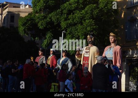 Barcelona, Spanien. Januar 2014. Giganten (Giganten) werden während des hundertjährigen und historischen Giants of Catalonia Festivals in Barcelona gesehen. Quelle: SOPA Images Limited/Alamy Live News Stockfoto