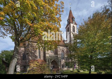 St. Nikolaus und St. Ulrich, gotisch erbaut, Kirchenberg 15, Nürnberg-Mögeldorf, Mittelfranken, Bayern, Deutschland, Europa Stockfoto