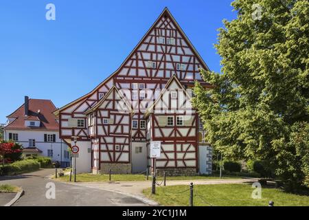 Schloessle Oberlenningen, Schloss Lenningen, ehemalige Adelsresidenz der Familie Schilling von Cannstatt, heute Museum für Papier- und Buchkunst Stockfoto