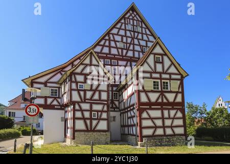 Schloessle Oberlenningen, Schloss Lenningen, ehemalige Adelsresidenz der Familie Schilling von Cannstatt, heute Museum für Papier- und Buchkunst Stockfoto