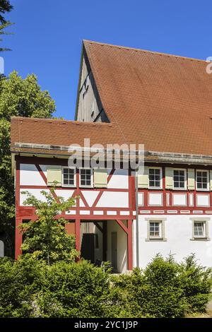 Schloessle Oberlenningen, Schloss Lenningen, ehemalige Adelsresidenz der Familie Schilling von Cannstatt, heute Museum für Papier- und Buchkunst Stockfoto