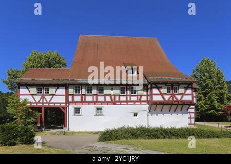 Schloessle Oberlenningen, Schloss Lenningen, ehemalige Adelsresidenz der Familie Schilling von Cannstatt, heute Museum für Papier- und Buchkunst Stockfoto