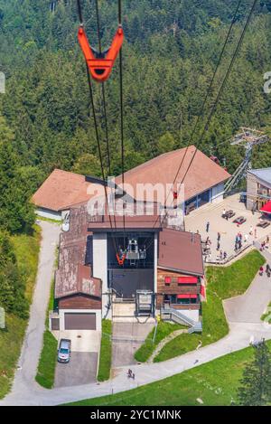 Bergblick der Seilbahn auf dem Pilatus, Schweiz, 17. August 2022 Stockfoto