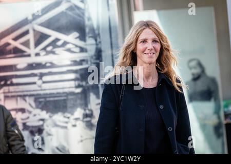 Die französische Schauspielerin Sandrine Kiberlain während der Dreharbeiten von La sortie de l’usine lumière am institut lumiere während des Festivals lumière. Stockfoto