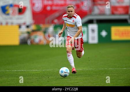 Regensburg, Deutschland. Oktober 2024. Fussball; Spieltag 09; 2. Bundesliga; Saison 2024/2025; Jahn Regensburg gegen Fortuna Düsseldorf am 19.10.2024 in Regensburg UBz: 33 Kai Pröger, Jahn Regensburg. Quelle: dpa/Alamy Live News Stockfoto