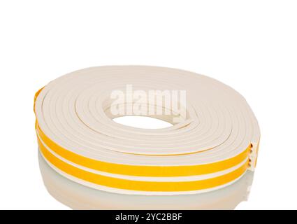 Tür- und Fensterdichtungen Nahaufnahme, Nahaufnahme, isoliert auf weißem Hintergrund. Stockfoto