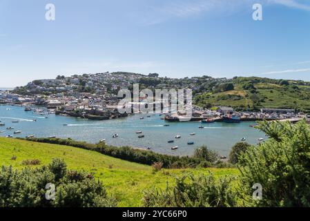 South Hams Stadt Salcombe und die Salcombe Mündung während der Sommerferien vom Snapes Point aus gesehen Stockfoto