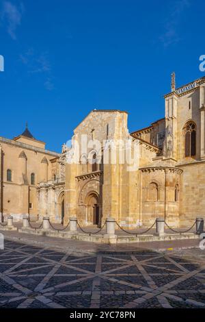 Stiftsbasilika San Isidoro, León, Kastilien und León, Spanien, León, Kastilien und León, Spanien Stockfoto