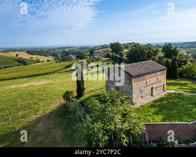 Romanisches Oratorium von San Michele, Castelvetro di Modena, Modena, Emilia-Romagna, Italien Stockfoto