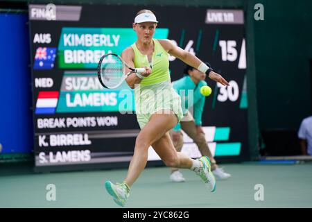 Osaka, Japan. Oktober 2024. Suzan Lamens (NED) Tennis : Einzelspiel im Morita Tennis Center Utsubo während der Kinoshita Group Japan Open Tennis Championships 2024 in Osaka, Japan . Quelle: SportsPressJP/AFLO/Alamy Live News Stockfoto