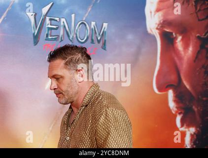 New York, Usa. Oktober 2024. Tom Hardy kommt auf dem roten Teppich bei der New Yorker Premiere „Venom: The Last Dance“ am Regal Times Square am Montag, den 21. Oktober 2024 in New York City an. Foto: John Angelillo/UPI Credit: UPI/Alamy Live News Stockfoto