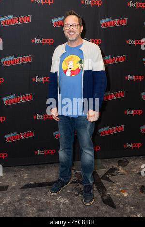 20. Oktober 2024, New York, New York, Vereinigte Staaten: Tausende von Menschen besuchen die New York Comic Con im Jacob Javits Center. Lee Supercinski von der animierten Sitcom Futurama besucht den Presseraum nach der Podiumsdiskussion. (Kreditbild: © Lev Radin/Pacific Press via ZUMA Press Wire) NUR REDAKTIONELLE VERWENDUNG! Nicht für kommerzielle ZWECKE! Stockfoto