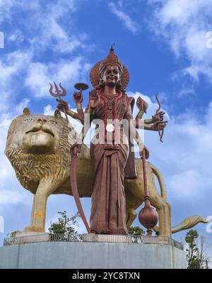 Riesige Statue von Durga, Hindutempel Ganga Talao, Grand Bassin, Indischer Ozean, Insel, Mauritius, Afrika Stockfoto