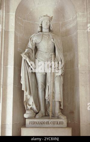 Statue von Ferdinand dem Katholischen (Fernando el Catolico) im Königlichen Palast (Palacio Real), Madrid, Spanien, Europa Stockfoto