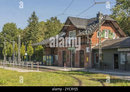 Straßenbahnhaltestelle der ehemaligen Waldbahn in Neu Isenburg, Deutschland, Europa Stockfoto