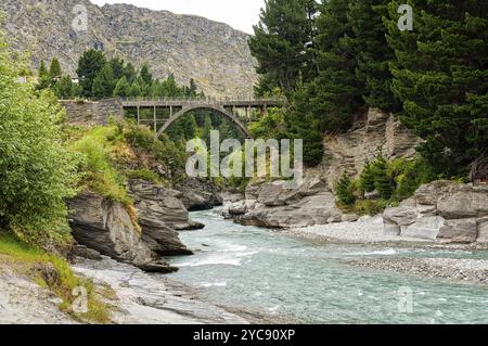 Edith Cavell Brücke über den Shotover River in Queenstown auf der Nordinsel Neuseelands Stockfoto
