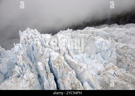 Riesige Eisblöcke auf dem Franz-Josef-Gletscher, Westland, Neuseeland, Ozeanien Stockfoto