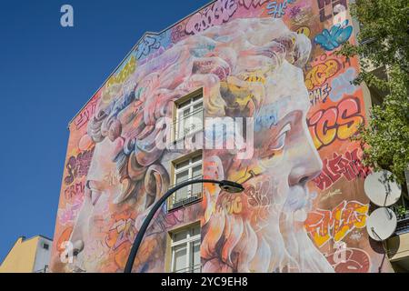 Wandgemälde von Pichiavo, Friedrichstraße 9, Kreuzberg, Friedrichshain-Kreuzberg, Berlin, Deutschland, Wandbild, Wandbild von Pichiavo, Deutschland Stockfoto