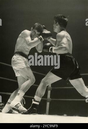 Die französischen Boxer Joseph Gonzales und Hernandez, 1965 Stockfoto