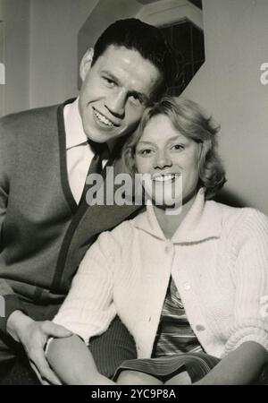 Der britische Boxer Terry Downes und seine Frau Barbara, UK 1961 Stockfoto