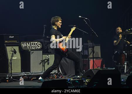 UK. Oktober 2024. LONDON, ENGLAND - 21. OKTOBER: Lily Hopkins von The Meffs trat am 21. Oktober 2024 im Eventim Apollo in London auf. CAP/MAR © MAR/Capital Pictures Credit: Capital Pictures/Alamy Live News Stockfoto