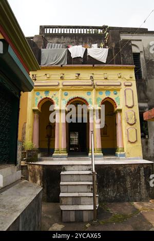 In mandir. Thakurbari aus der Familie Nandi. Baidyapur, East Burdwan, West Bengalen, Indien. Stockfoto
