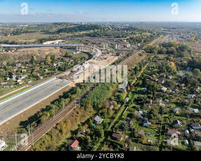 Krakau, Polen. Mistrzejowice Autobahnkreuz wird im Bau gehalten. Dieser Autobahnkreuz soll von Warszawa aus auf die S7-Autobahn mit der Autobahnringstraße umfahren Stockfoto