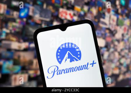 September 2024, Portugal. In dieser Abbildung wird das Paramount Plus-Logo auf einem Smartphone-Bildschirm angezeigt Stockfoto