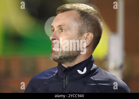 Barnsley, England. Oktober 2024. Charlton Athletic Manager Nathan Jones vor dem Spiel der Sky Bet EFL League One zwischen Barnsley FC und Charlton Athletic im Oakwell Stadium. Kyle Andrews/Alamy Live News Stockfoto