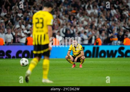 Madrid, Spanien. Oktober 2024. Während des UEFA Champions League-Spiels zwischen Real Madrid und Borussia spielte Dortmund am 22. Oktober 2024 im Santiago Bernabeu Stadion in Madrid. (Foto: Cesar Cebolla/PRESSINPHOTO) Credit: PRESSINPHOTO SPORTS AGENCY/Alamy Live News Stockfoto