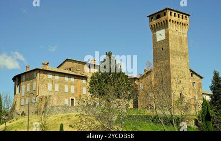 Die mittelalterliche Burg von Levizzano, Kreis der Emilianischen Schlösser, Provinz Modena, emilia romagna, italien Stockfoto