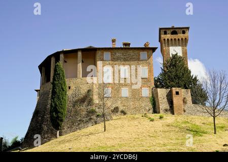 Die mittelalterliche Burg von Levizzano, Kreis der Emilianischen Schlösser, Provinz Modena, emilia romagna, italien Stockfoto