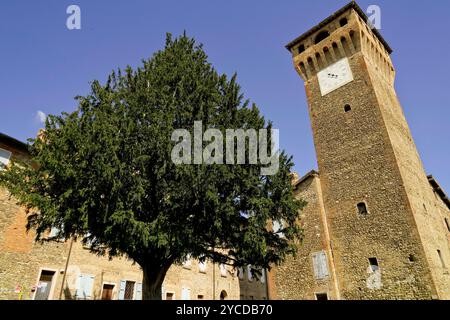 Die mittelalterliche Burg von Levizzano, Kreis der Emilianischen Schlösser, Provinz Modena, emilia romagna, italien Stockfoto